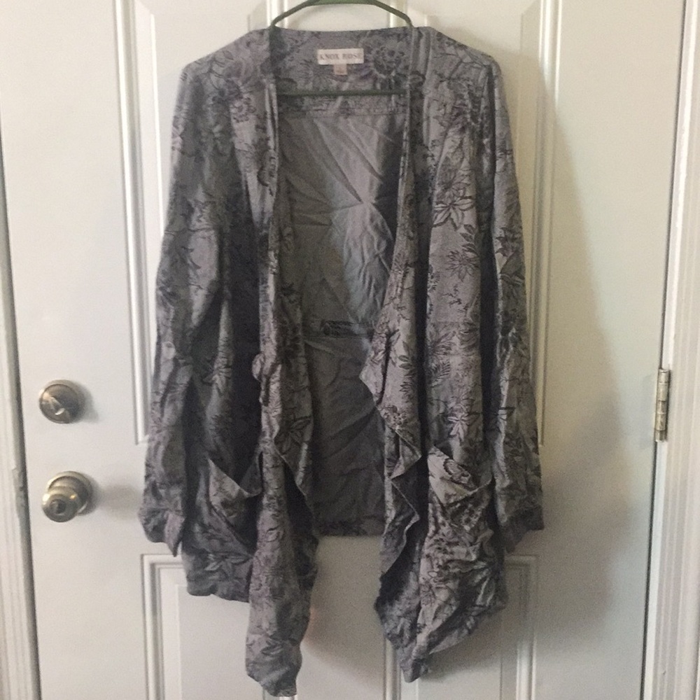 Knox Rose Jacket. Size Large.